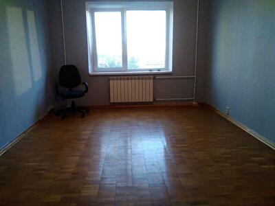 Киев, Калиновая ул., 8