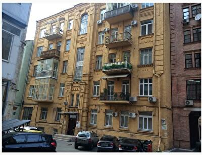 Олеся Гончара ул., 30Б