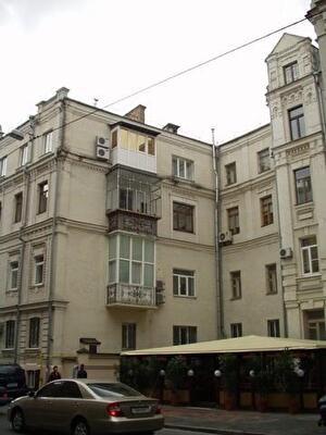 Ярославів Вал вул., 34А