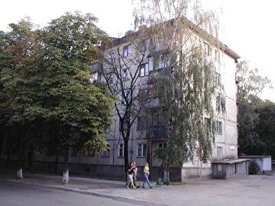Киев, Николая Василенко ул., 8
