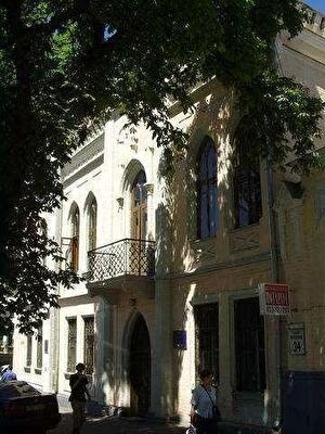 Тараса Шевченко бул., 34