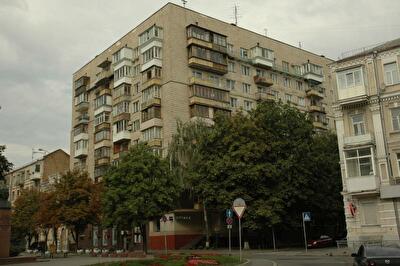 Никольский пер., 1/25