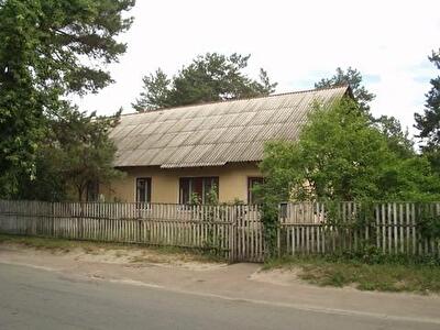 Радистів вул., 52