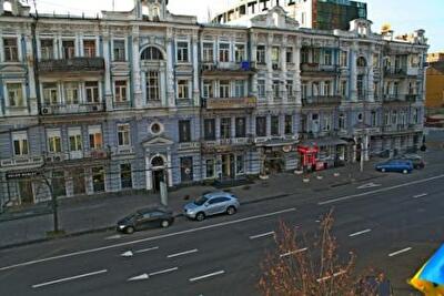Киев, Владимира Антоновича ул., 46