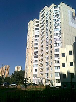 Киев, Эрнста ул., 8