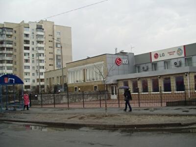 Ревуцкого ул., 6