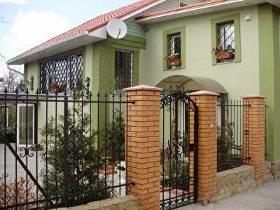 Київ, 3-я Садова вул., 5