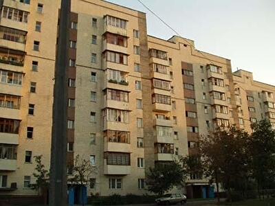 Автозаводська вул., 7Б