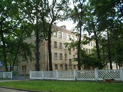 Львовская ул., 25