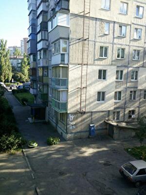 Ушинского ул., 12