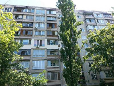 Озерна вул., 30/51