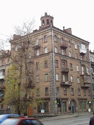 Саксаганського вул., 63/28