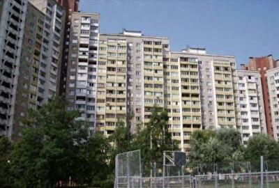 Академіка Заболотного вул., 72