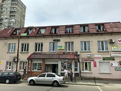 Автозаводська вул., 83