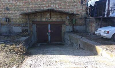 Азербайджанская ул., 25