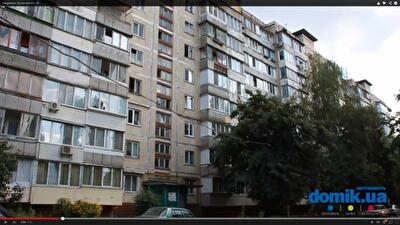 Булаховського Академіка вул., 32