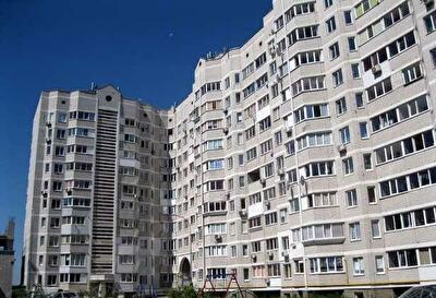 Киево-Святошинский район, с. Святопетровское, Тепличная ул., 1