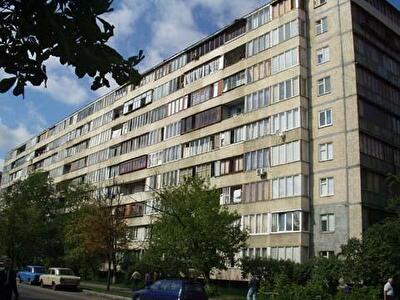 Амвросия Бучмы ул., 1