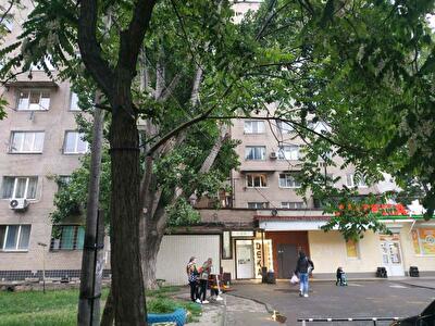 Одеса, Ядова Сергея вул., 24