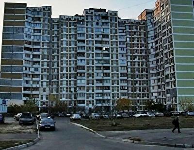 Киев, Вишняковская ул., 6