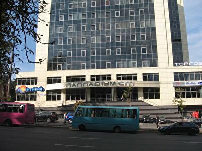 Владимира Антоновича ул., 172