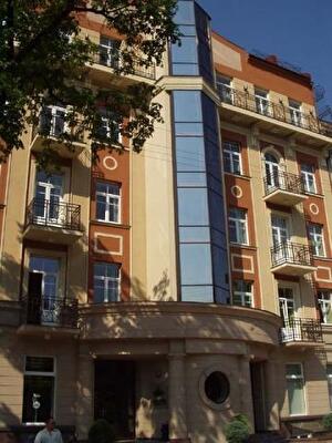 Назаровская ул., 3