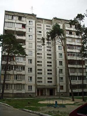 Бориспільська вул., 41