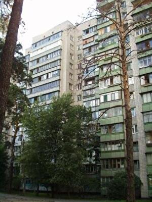 Бориспільська вул., 32Б