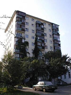 Ніжинська вул., 26