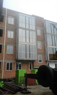 Киев, Береговая ул., 7