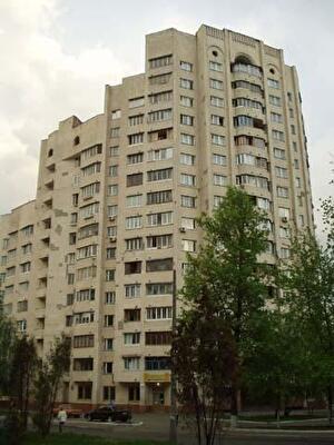 Багговутівська вул., 16