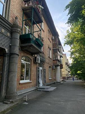 Киев, Бастионная ул., 6