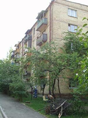 Киев, Бастионная ул., 16
