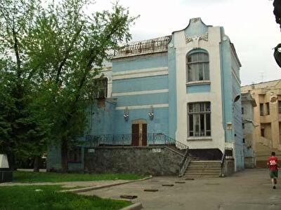 Багговутівська вул., 14