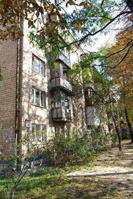 Олександра Довженка вул., 12