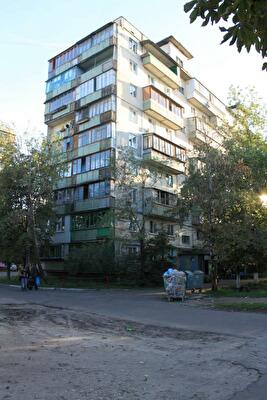 Киев, Академика Курчатова ул., 8