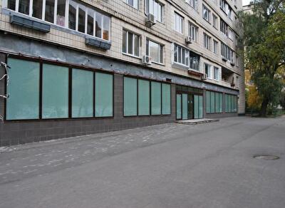 Білоруська вул., 21
