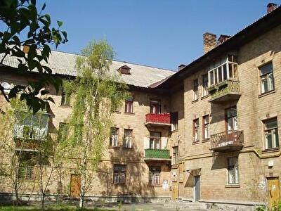 Киев, Бастионная ул., 8/2