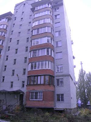 Броварской район, г. Бровары, Грушевского ул., 13