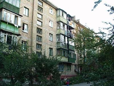 Академіка Туполєва вул., 16Д