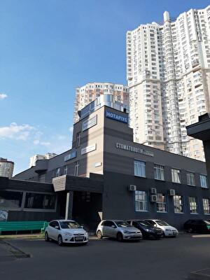 Киев, Срибнокильская ул., 1А