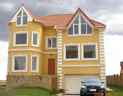 Столичне шосе, 92