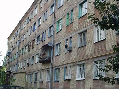 Київ, Парково-Сирецька вул., 5Б