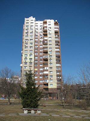 Старонаводницкая ул., 8