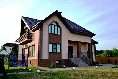 Васильківський район, м. Васильків, Олександра Листрового вул., 5