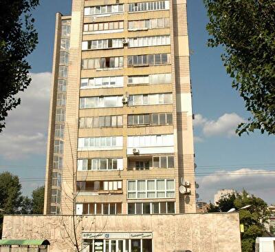 Леси Украинки бул., 7
