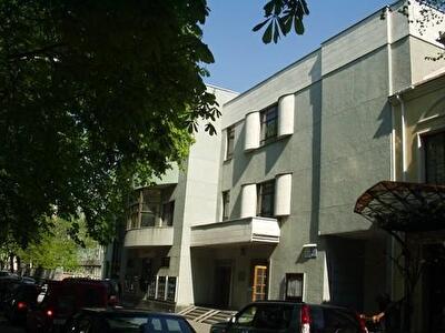 Липская ул., 15/17