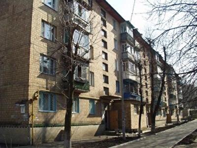 Краснопільська вул., 5