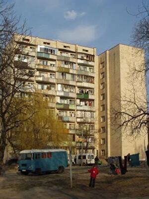 Краснопільська вул., 2А