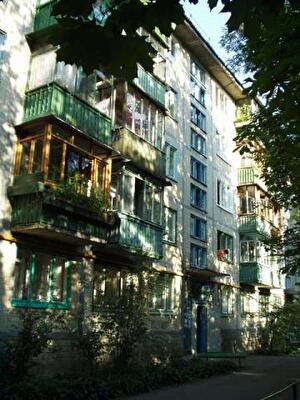 Киев, Петра Запорожца ул., 7А